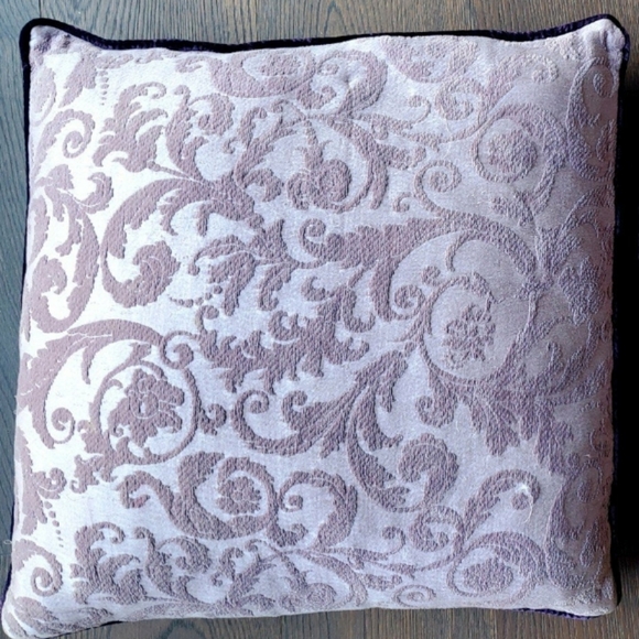 Bella notte Adele cotton Elegant Textured Buttoned Pillow Cover
